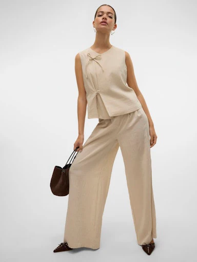 FEA Wide leg Linen Blend Trousers in Birch Sand - Image 5