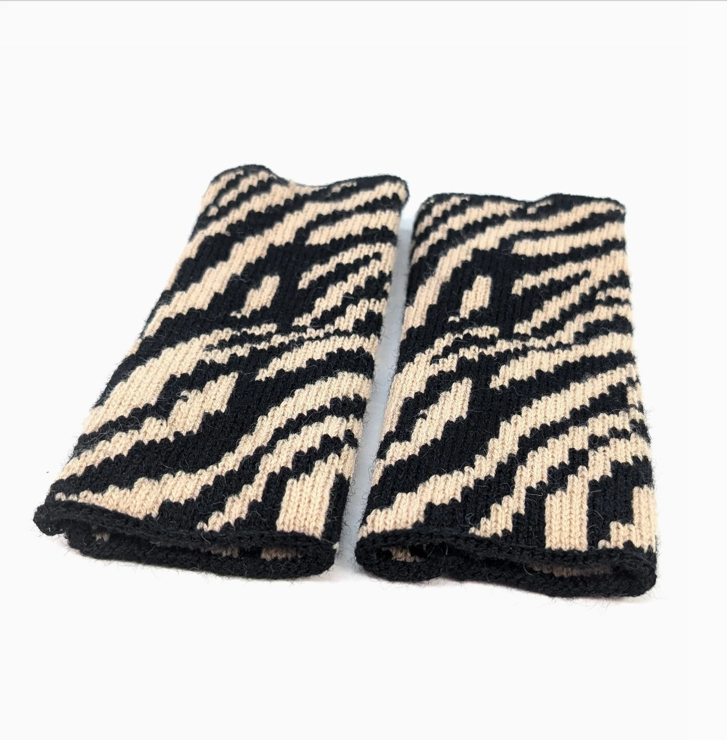 GALIA Zebra Animal Print Fingerless Gloves - Image 2