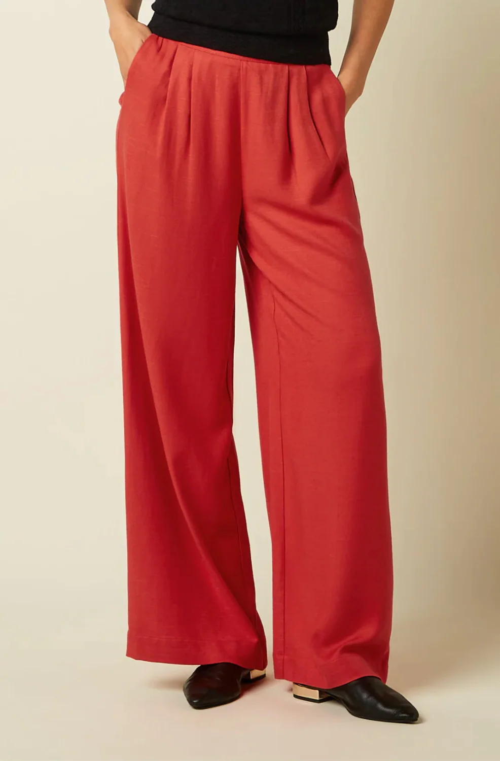 King Louie IRMA Linen Blend Trousers in Bright Cameron Red - Image 4